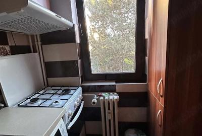 Garsonieră decomandată în Central - 4
