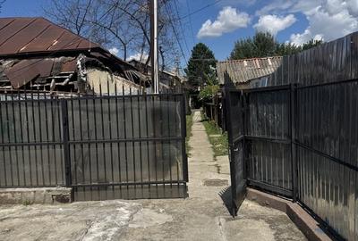 Casă cu 3 camere în 23 August
