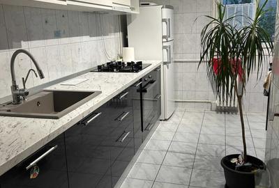 Apartament cu 2 camere decomandat în Exterior Vest