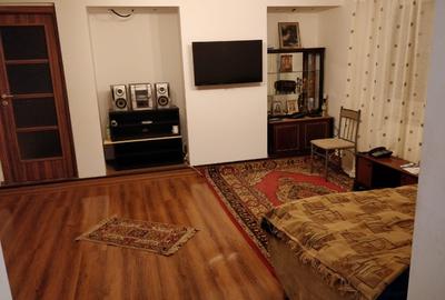 Casă individuală cu 5 camere cu Canalizare în Poienari - 4