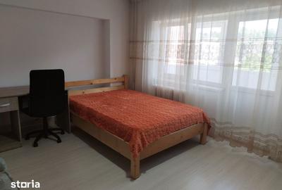 Garsonieră decomandată în Gară
