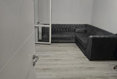 Apartament cu 2 camere decomandat, mobilat în Universitate