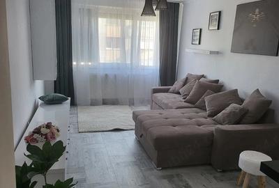 Apartament cu 3 camere decomandat în Central - 3