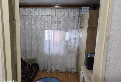 Apartament cu 2 camere în Micro 14