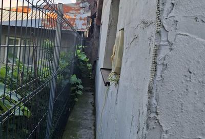 Casă cu 3 camere în Central