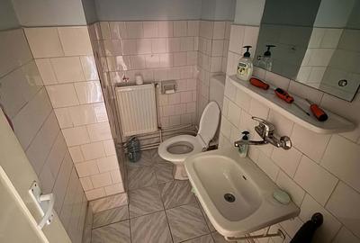 Apartament cu 3 camere decomandat în Carpați 2 - 8