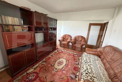 Apartament cu 3 camere decomandat în Central - 3