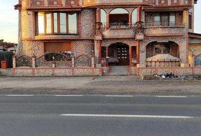 Casă cu Teren 1780 Mp în Central