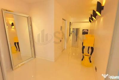 Apartament cu 4 camere decomandat în Primăverii