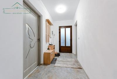 Casă individuală cu 6 camere cu Canalizare în Exterior Est - 12
