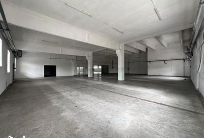 Spațiu comercial, de 1,500 mp, în Central - 5