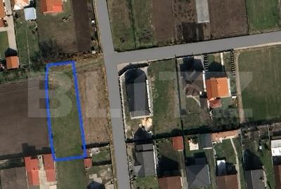 Teren Construcții intravilan de 600 mp, în Nord