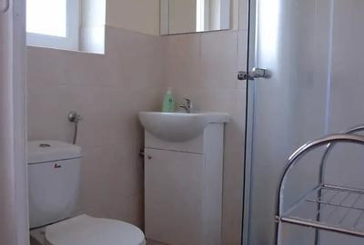 Garsonieră semidecomandată în Lunei