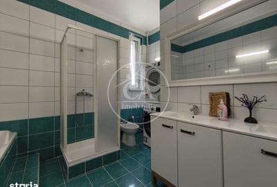 Apartament cu 3 camere decomandat în Iorga