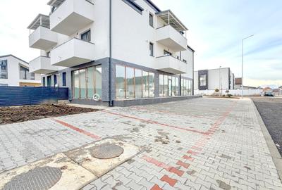 Spațiu comercial, de 156.41999816895 mp, în Sânpetru - 13