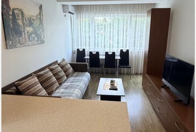 Apartament cu 2 camere în Apărătorii Patriei
