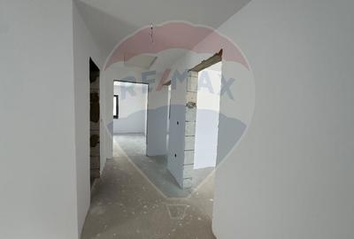 Casă cu 4 camere cu Teren 415 Mp în Lascăr Catargiu - 6