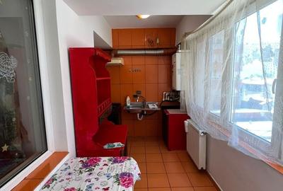 Apartament cu 2 camere decomandat în Tomis Nord - 8