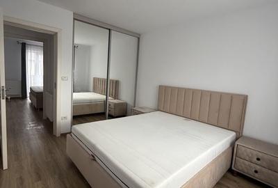 Casă cu 4 camere cu Teren 200 Mp în Ipotești - 4