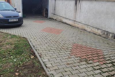 Casă cu 6 camere cu Teren 1400 Mp în Steaua