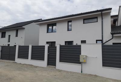 Casă cu 4 camere în Lazaret - 2
