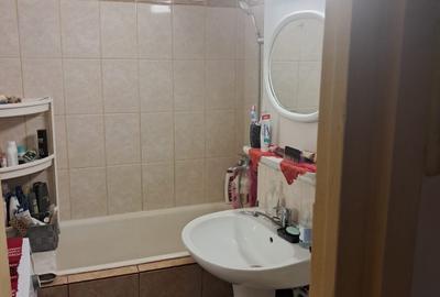 Apartament cu 3 camere decomandat în Gară - 2