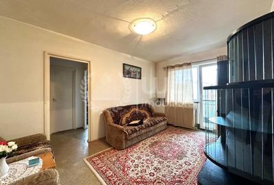 Apartament cu 2 camere semidecomandat, mobilat în Mănăștur