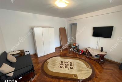 Apartament cu 3 camere nedecomandat în Terezian