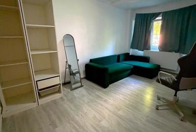 Apartament cu 3 camere decomandat în Mioriței - 1