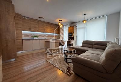 Apartament cu 3 camere semidecomandat, mobilat în Circumvalațiunii - 1