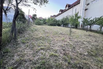 Casă cu 3 camere cu Teren 880 Mp în Central