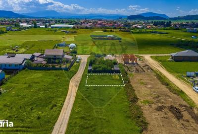 Teren de 296 mp, în Hărman - 6