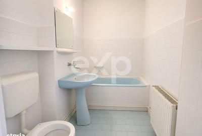 Apartament cu 2 camere semidecomandat în Găvana
