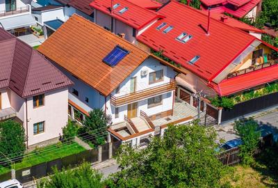Casă individuală cu 5 camere cu Canalizare în Noua