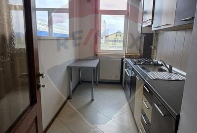 Apartament cu 3 camere în Vitrometan - 6