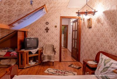 Duplex cu 7 camere cu Canalizare în Moinești - 14