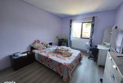Casă cu 3 camere în Central - 2