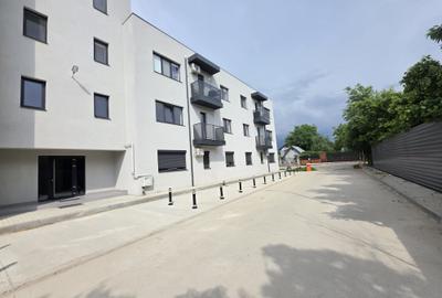Apartament cu 2 camere semidecomandat în 1 Decembrie - 2