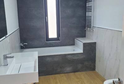 Casă cu 4 camere în Central - 4
