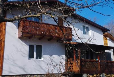 Casă cu 2 camere cu Teren 850 Mp în Central - 6