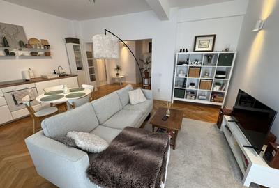Apartament cu 3 camere decomandat, mobilat în Unirii