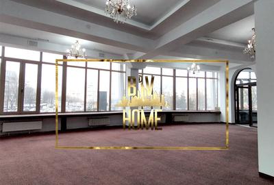 Spațiu comercial, de 440 mp, în Ultracentral - 3