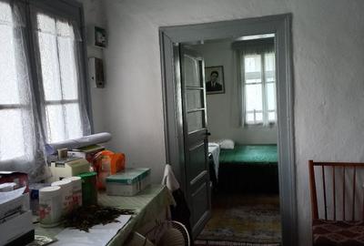 Casă cu 4 camere în Munteni-Buzău