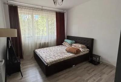 Apartament cu 2 camere semidecomandat în Crângași