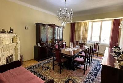 Apartament cu 3 camere în Central - 5