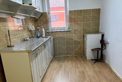 Apartament cu 2 camere semidecomandat în Vitrometan - 3