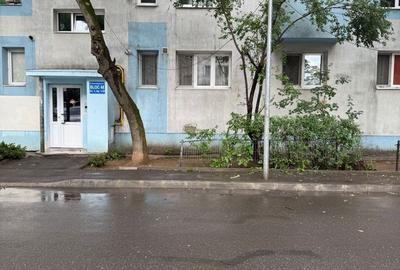 Apartament cu 4 camere semidecomandat în Ferentari - 1