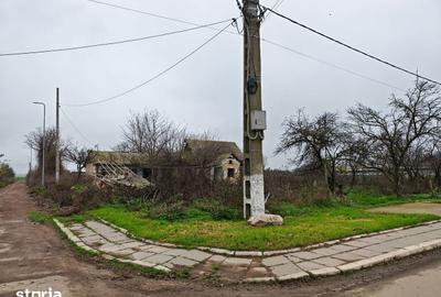 Teren de 4107 mp, în Jurilovca - 1