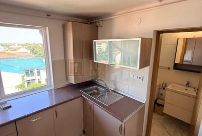 Apartament cu 3 camere semidecomandat, mobilat în Cetății - 6
