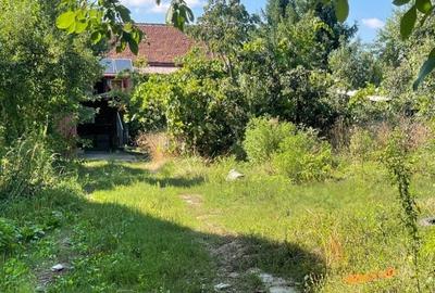 Casă cu 4 camere în Ronaț